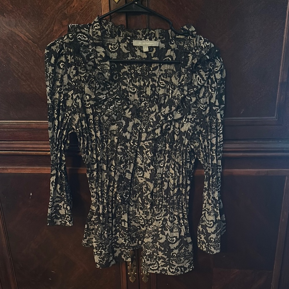 Chic Black and White Blouse